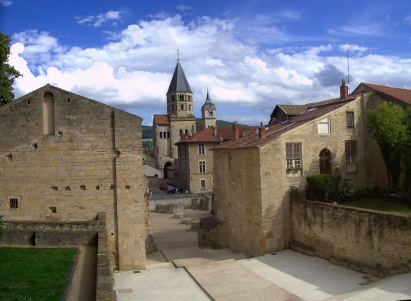 Cluny, petit bijou au cœur de la Saône et Loire